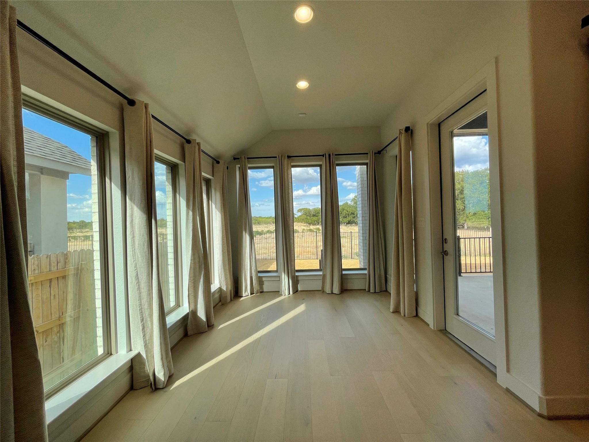 149 Night Bloom Path, Liberty Hill, TX 78642