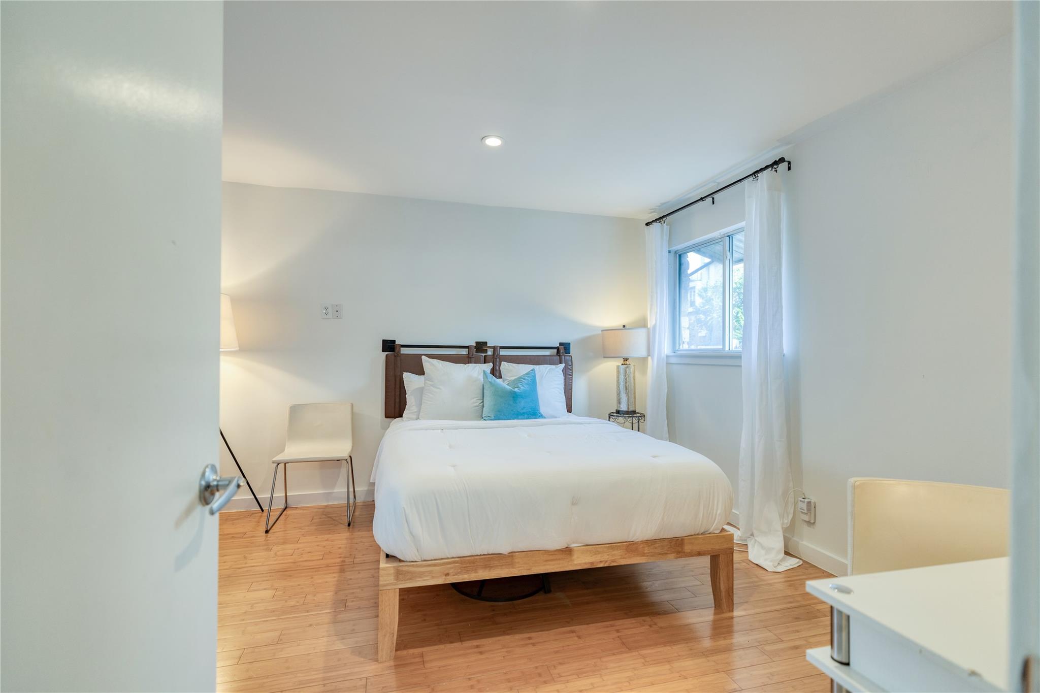 2526 Durwood St # 110, Austin, TX 78704