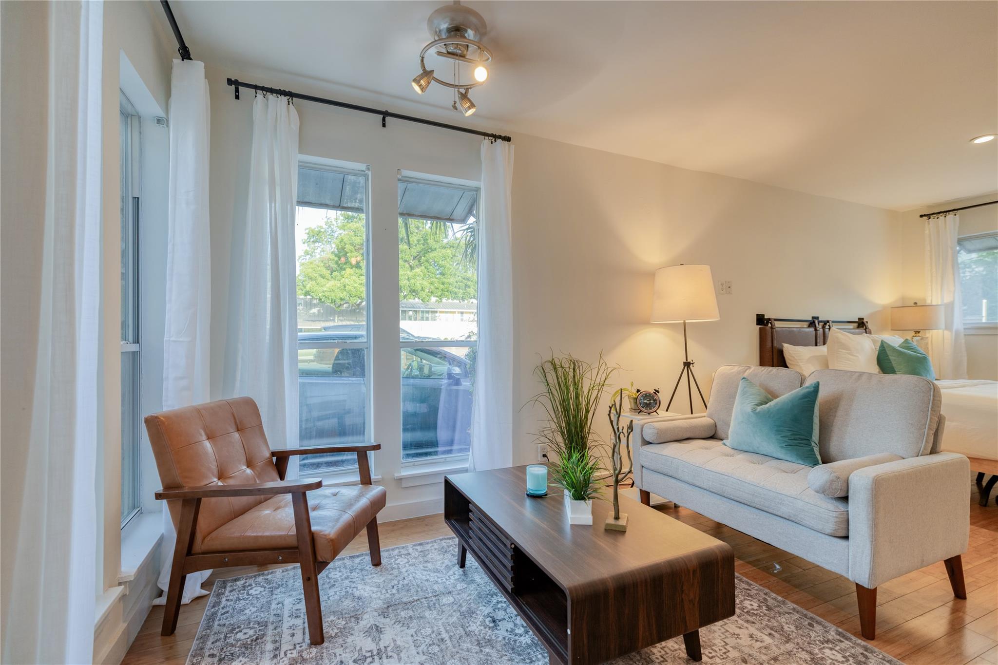 2526 Durwood St # 110, Austin, TX 78704