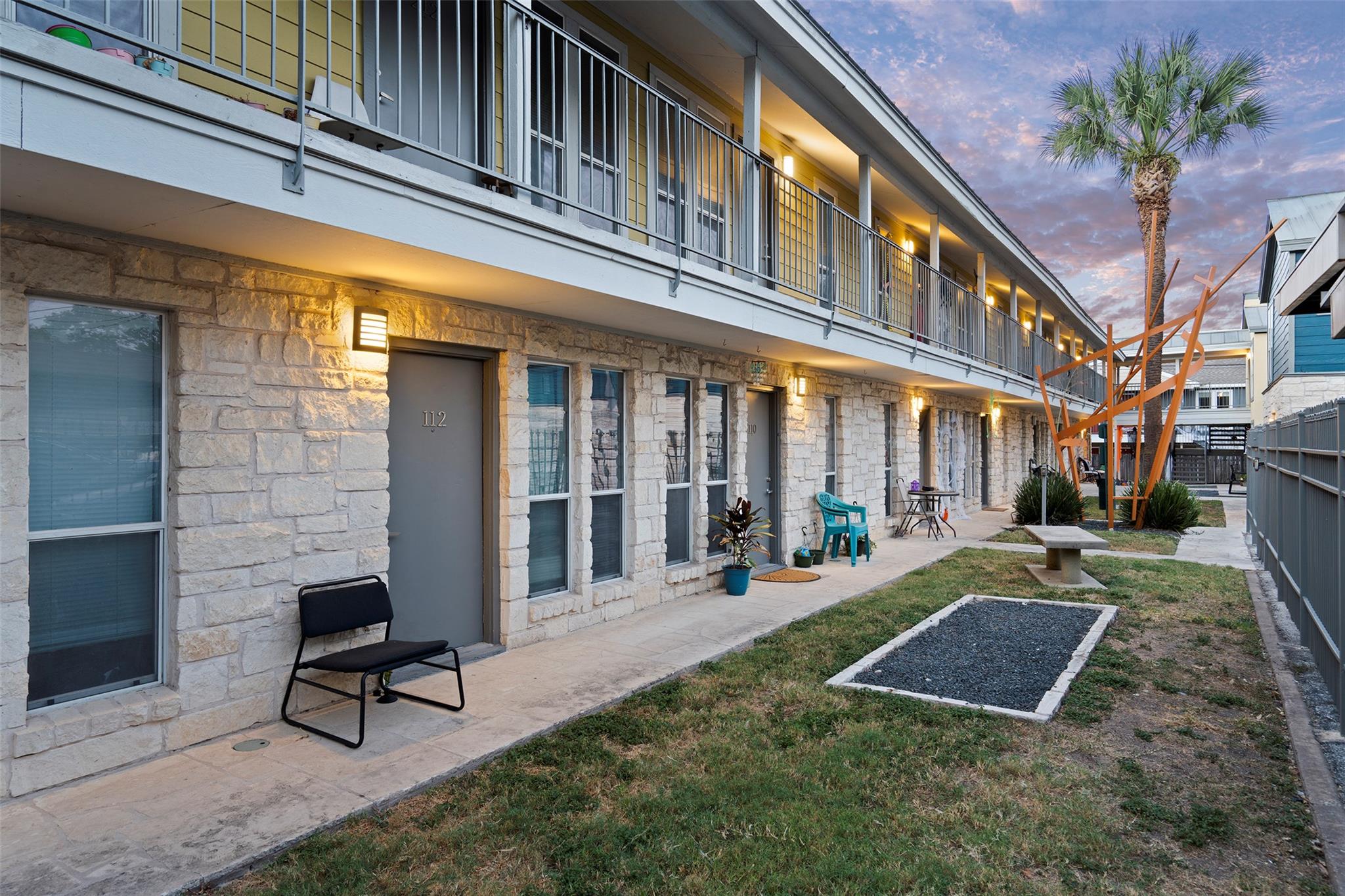 2526 Durwood St # 110, Austin, TX 78704