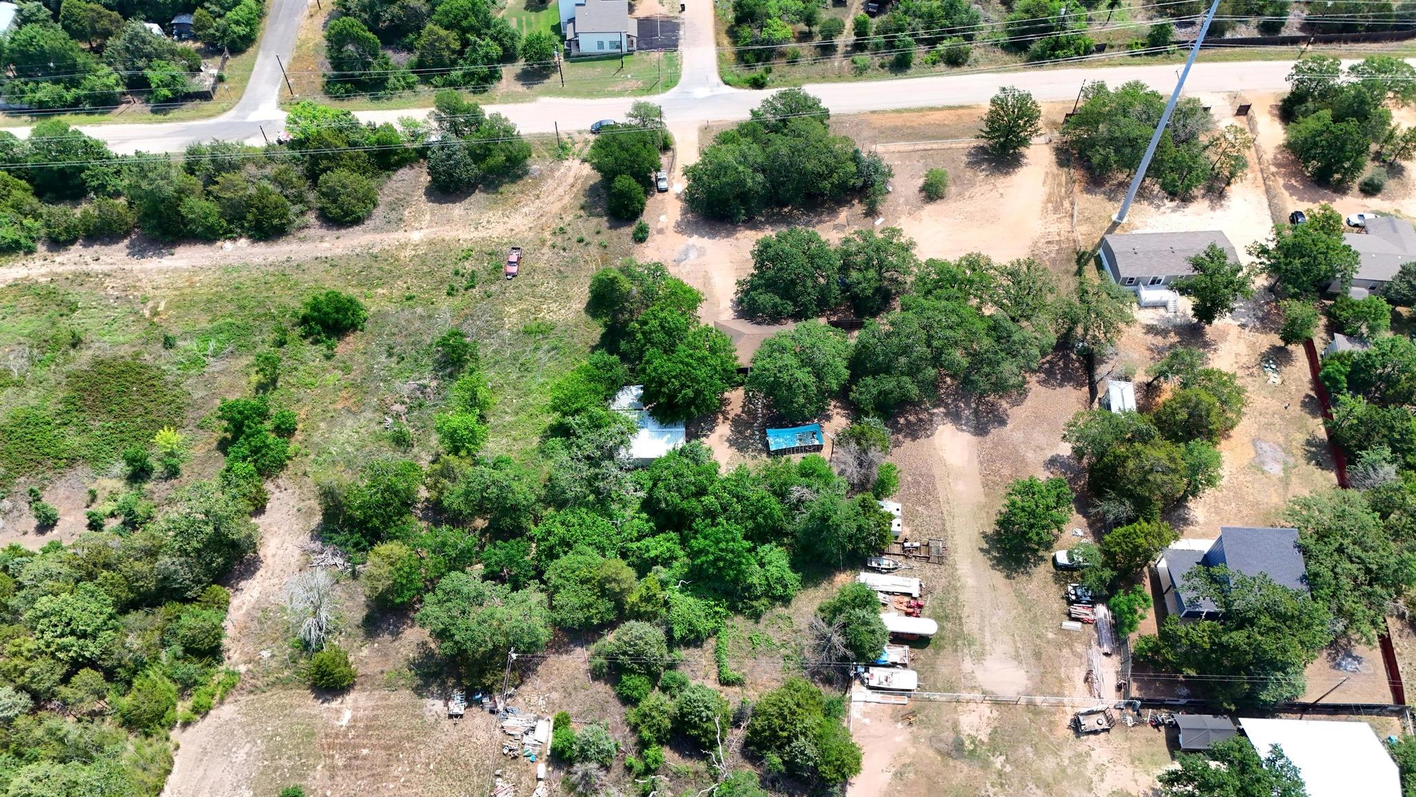 136 Shadow Oak Dr, Bastrop, TX 78602