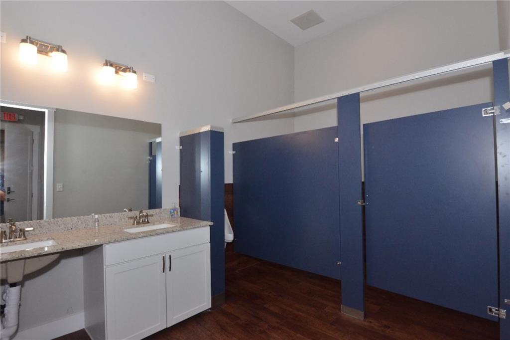 2440 E Hwy 290 Highway # E-2, Dripping Springs, TX 78620