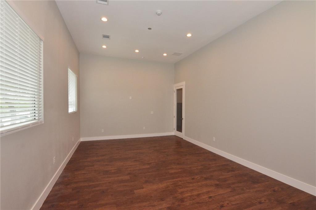 2440 E Hwy 290 Highway # E-2, Dripping Springs, TX 78620