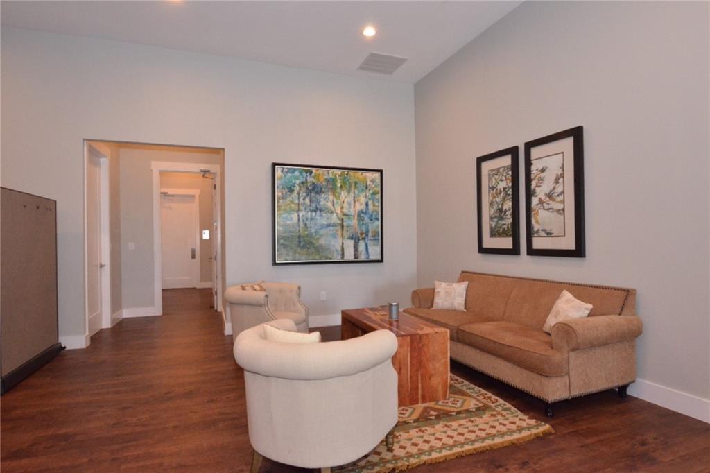 2440 E Hwy 290 Highway # E-2, Dripping Springs, TX 78620