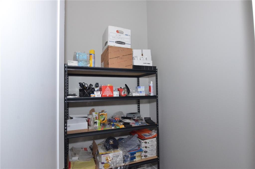 2440 E Hwy 290 Highway # E-2, Dripping Springs, TX 78620