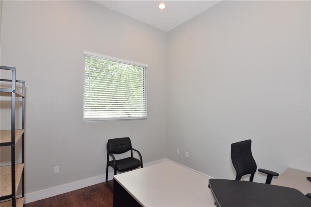 2440 E Hwy 290 Highway # E-2, Dripping Springs, TX 78620