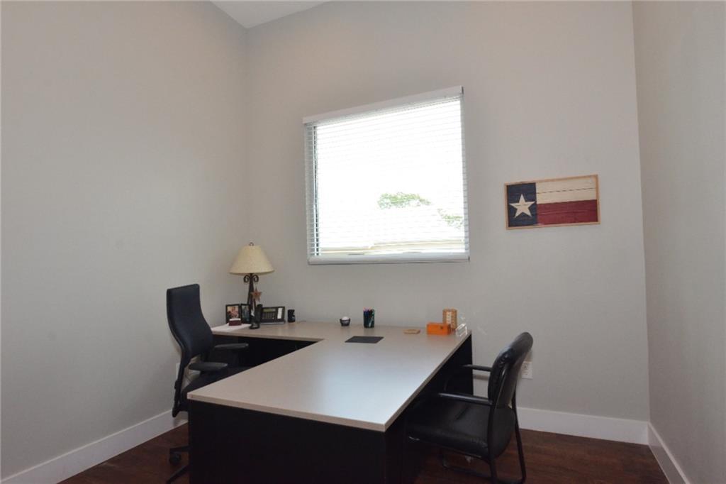 2440 E Hwy 290 Highway # E-2, Dripping Springs, TX 78620