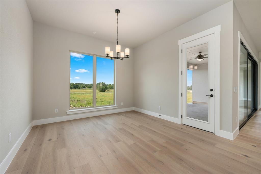 103 Buck Rabbit, Briggs, TX 78608