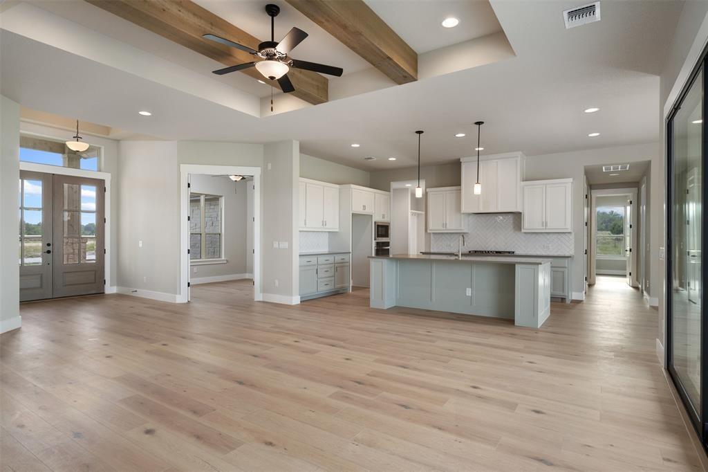 103 Buck Rabbit, Briggs, TX 78608