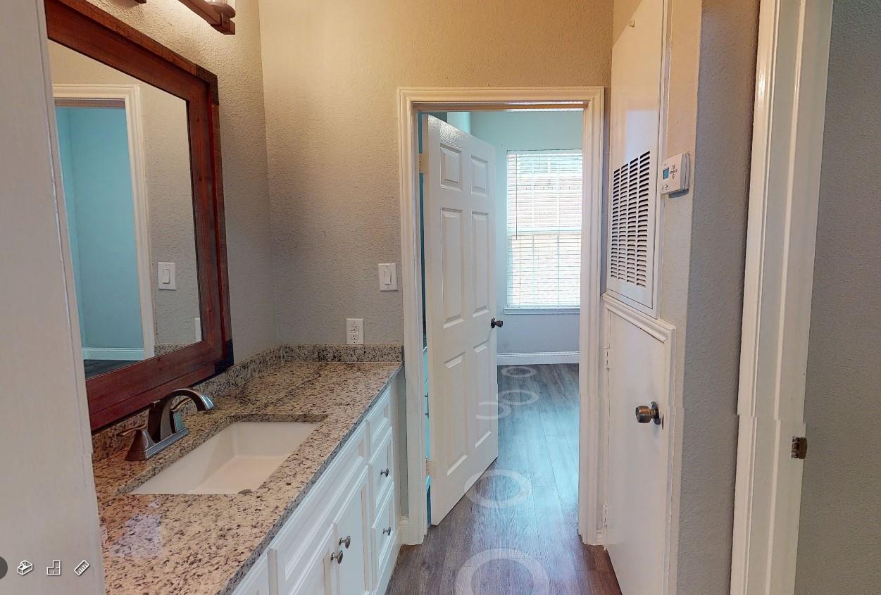 2814 Nueces St # 106, Austin, TX 78705