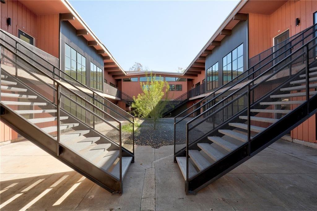 400 E 30th St # 101, Austin, TX 78705