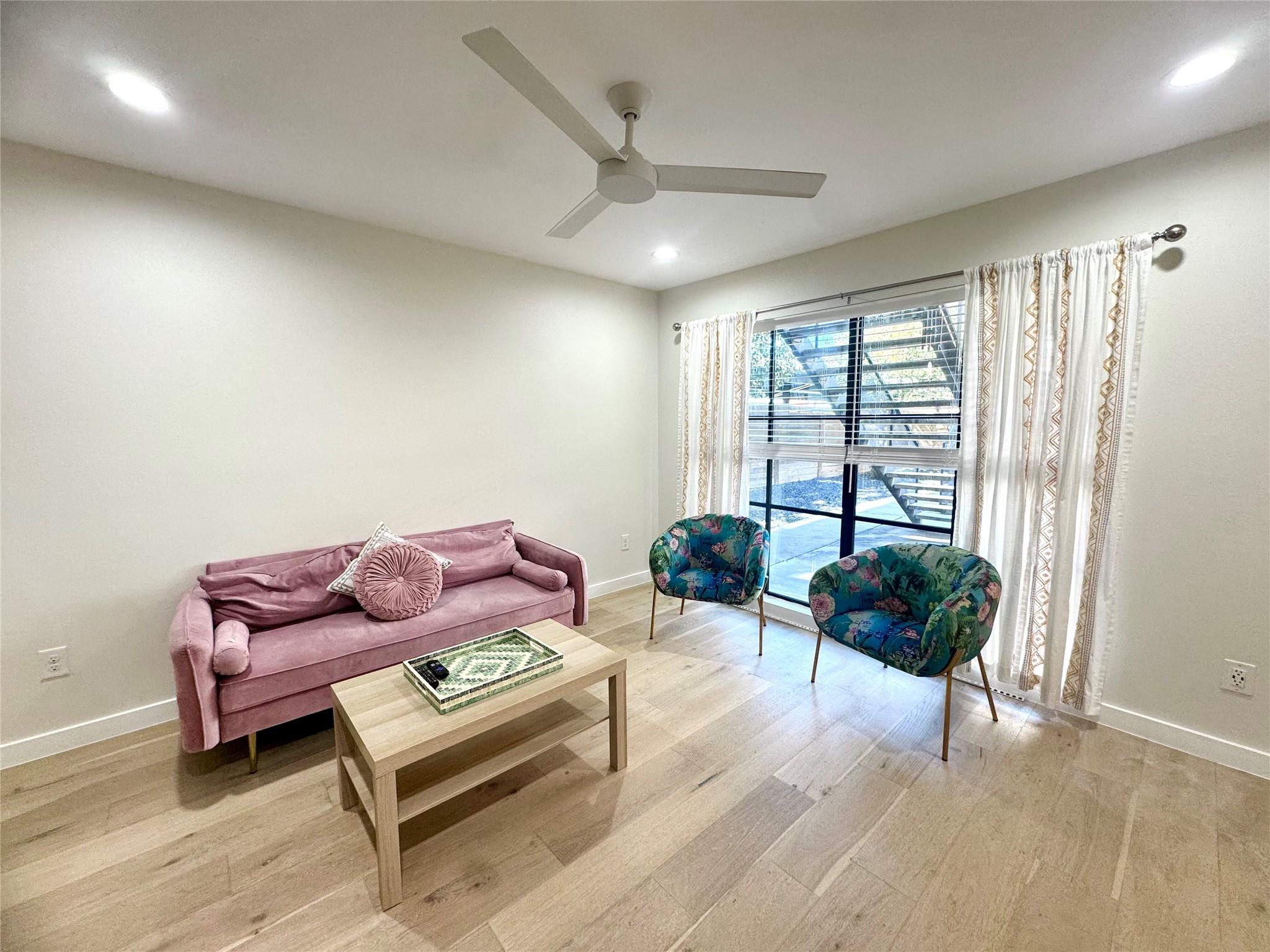 400 E 30th St # 101, Austin, TX 78705