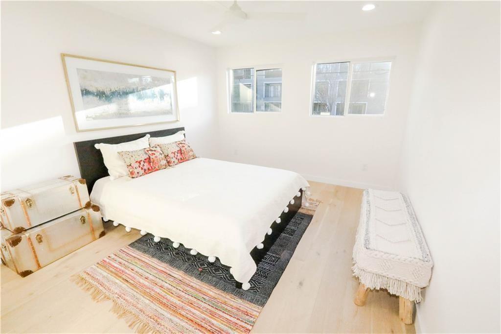 400 E 30th St # 101, Austin, TX 78705