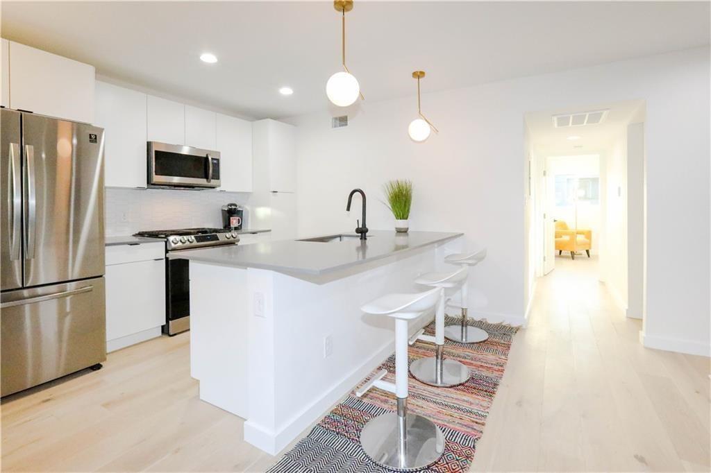 400 E 30th St # 101, Austin, TX 78705