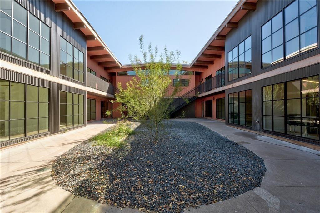 400 E 30th St # 101, Austin, TX 78705