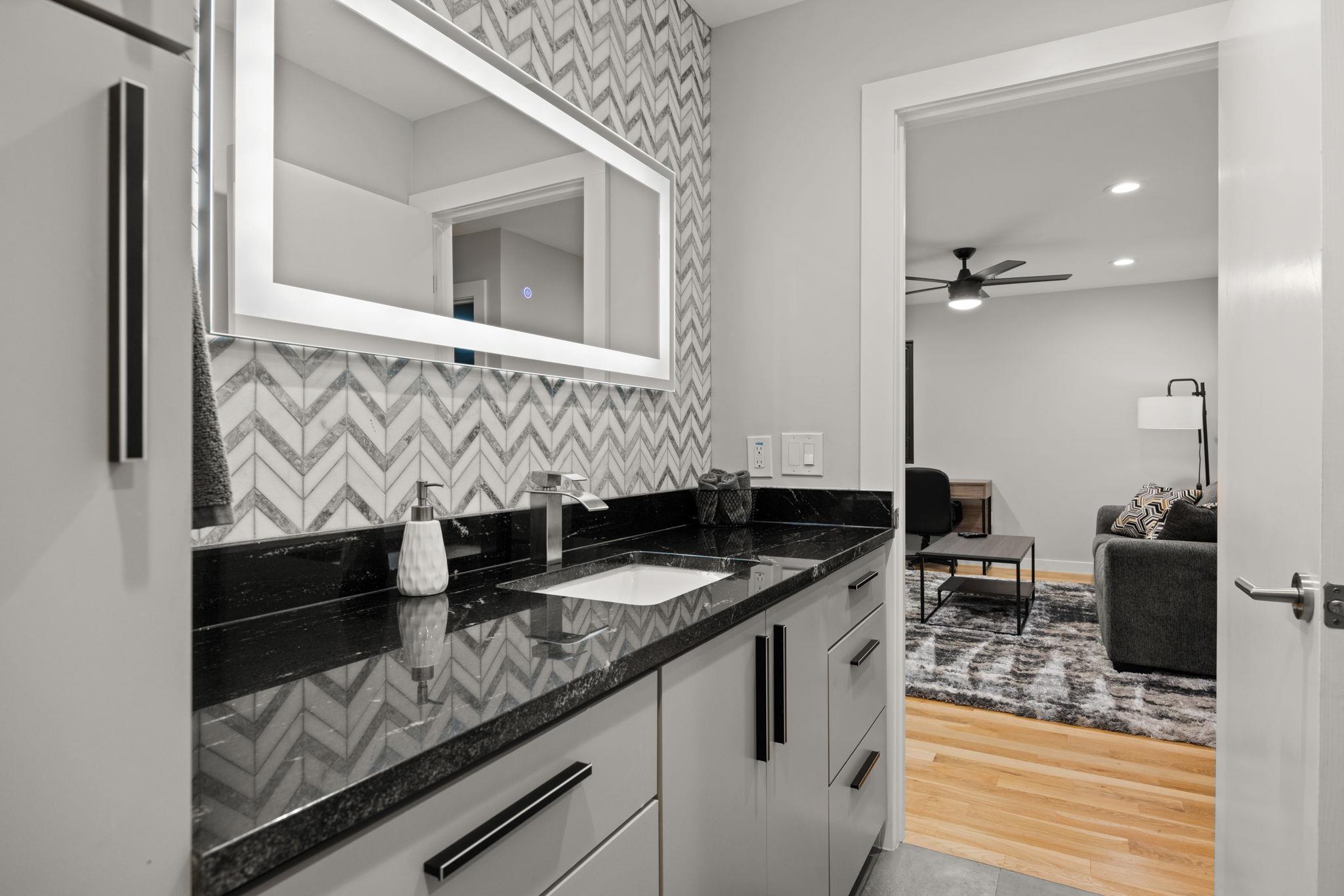 3610 Thompson St # 1, Austin, TX 78702