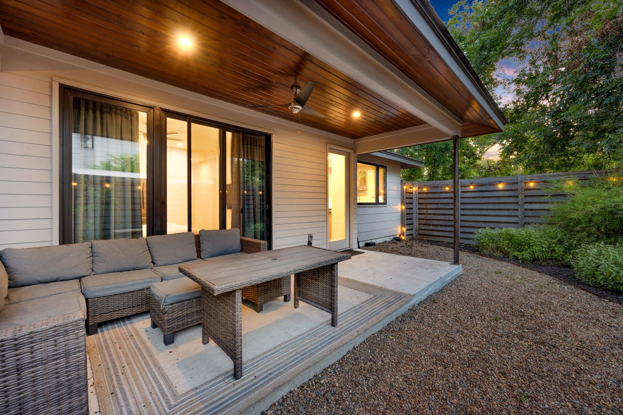 3610 Thompson St # 1, Austin, TX 78702