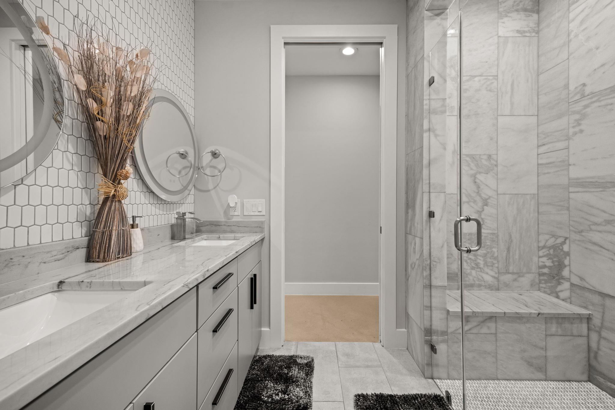 3610 Thompson St # 1, Austin, TX 78702