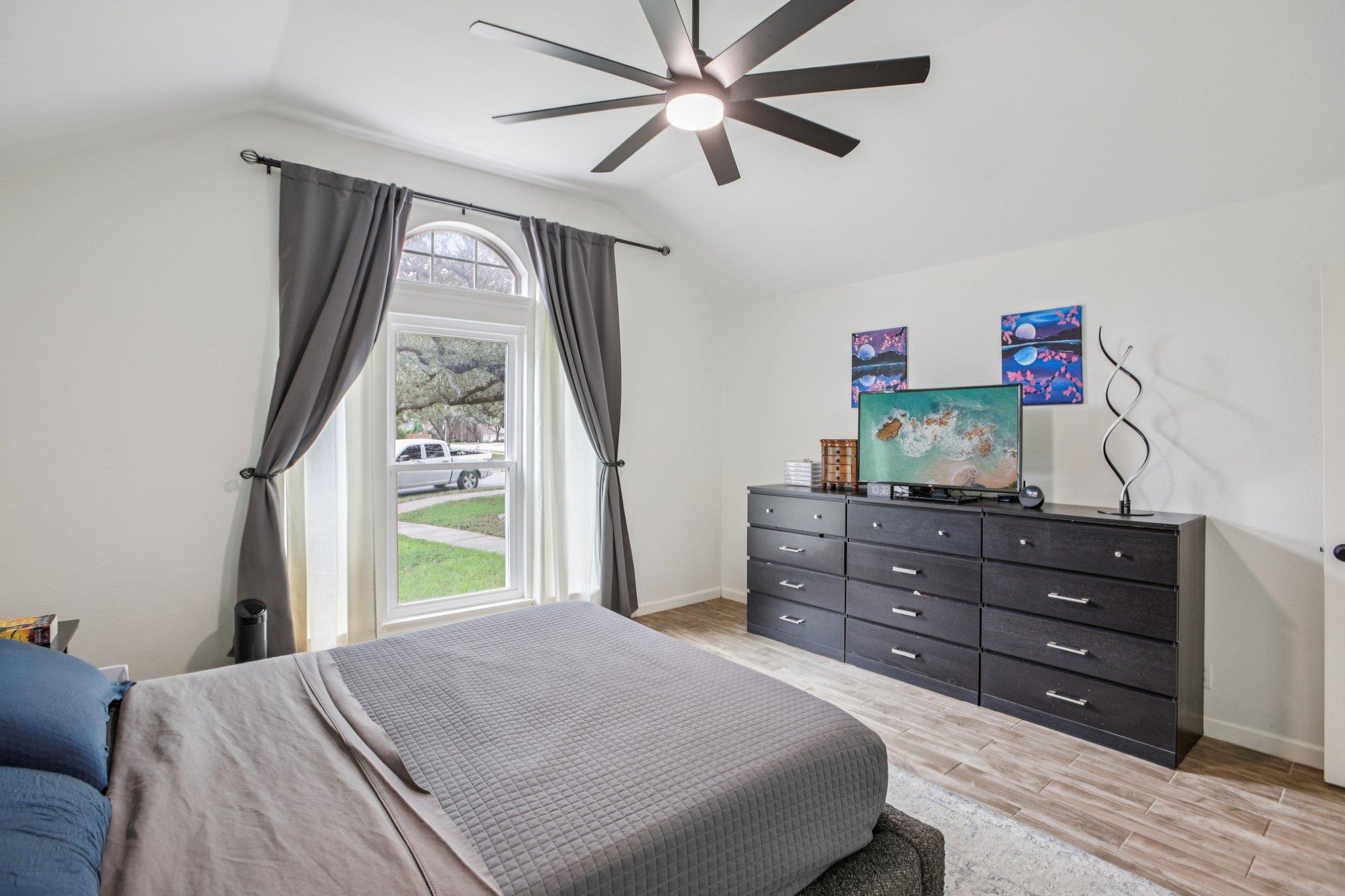 1300 White Dove Cv, Cedar Park, TX 78613