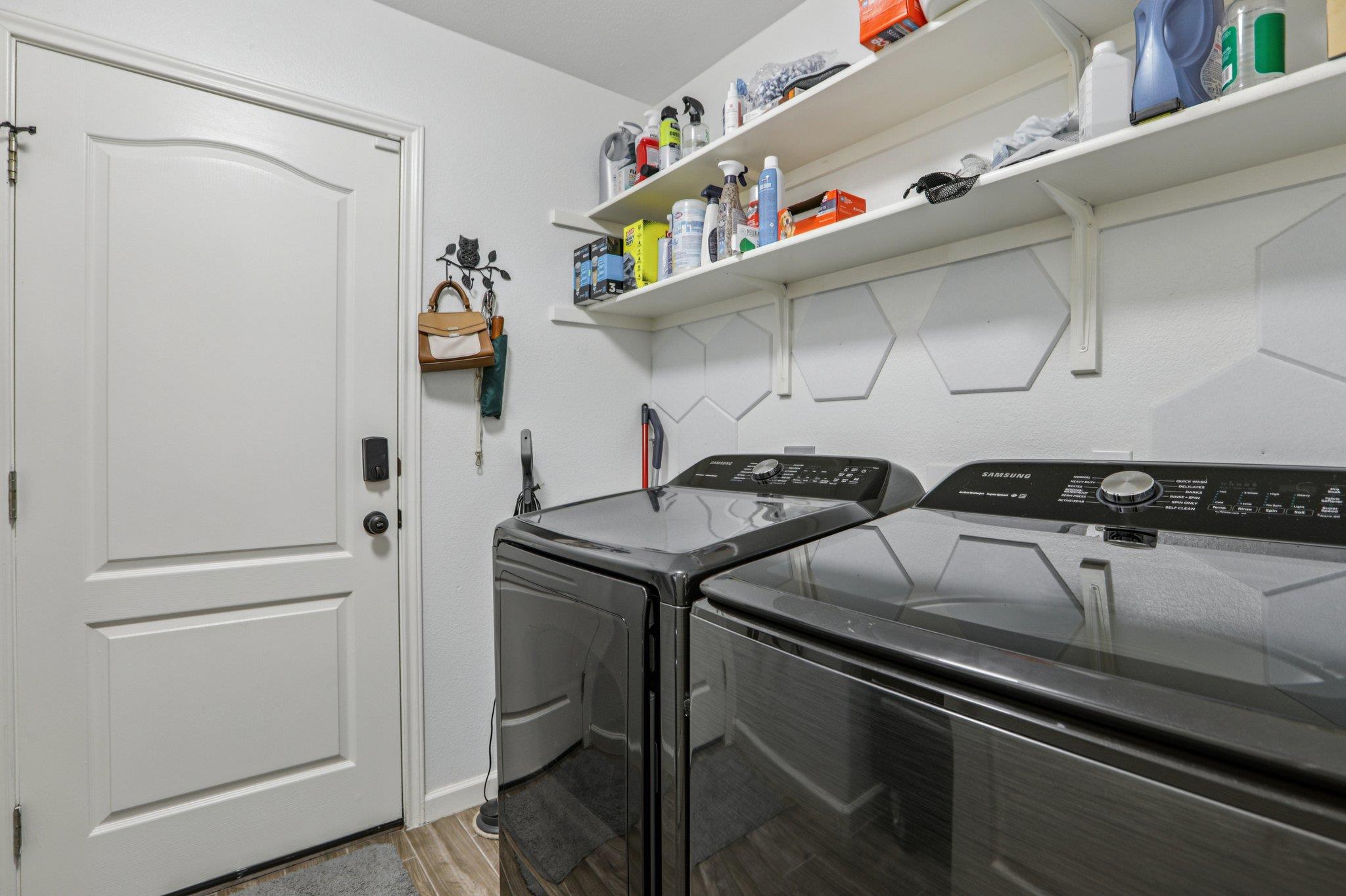 1300 White Dove Cv, Cedar Park, TX 78613