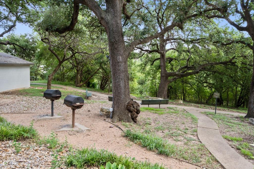12166 Metric Blvd # 1013, Austin, TX 78758
