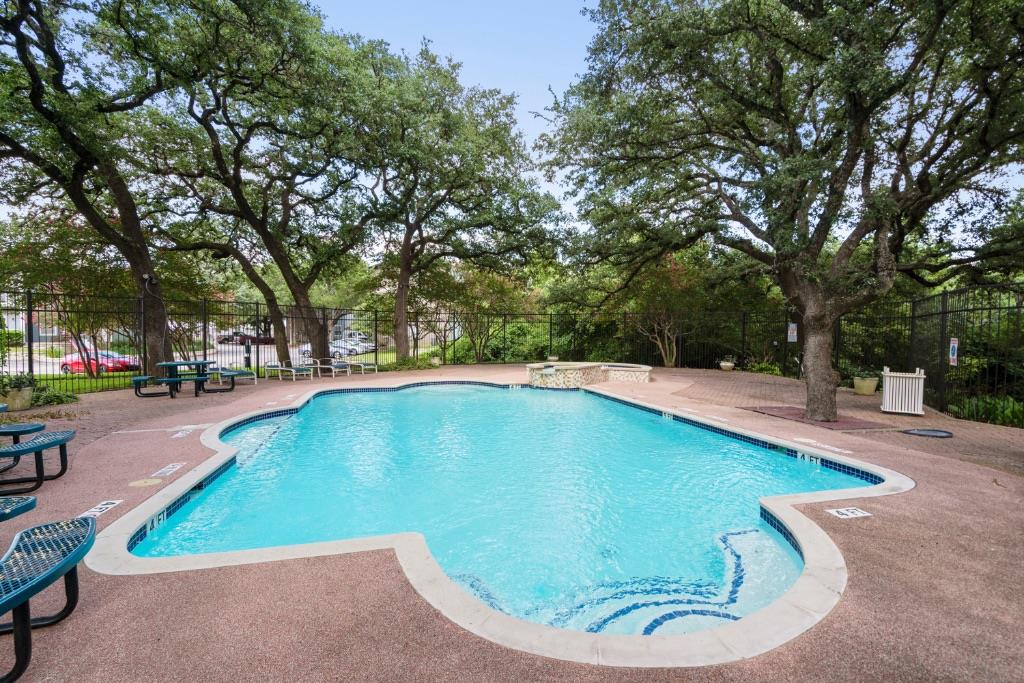 12166 Metric Blvd # 1013, Austin, TX 78758