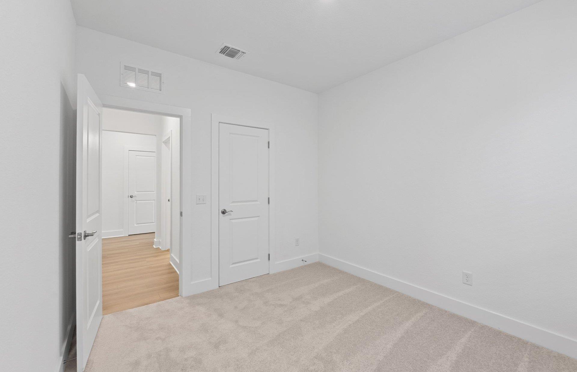 526 Tailwind Dr, Kyle, TX 78640