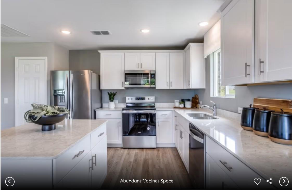 526 Tailwind Dr, Kyle, TX 78640