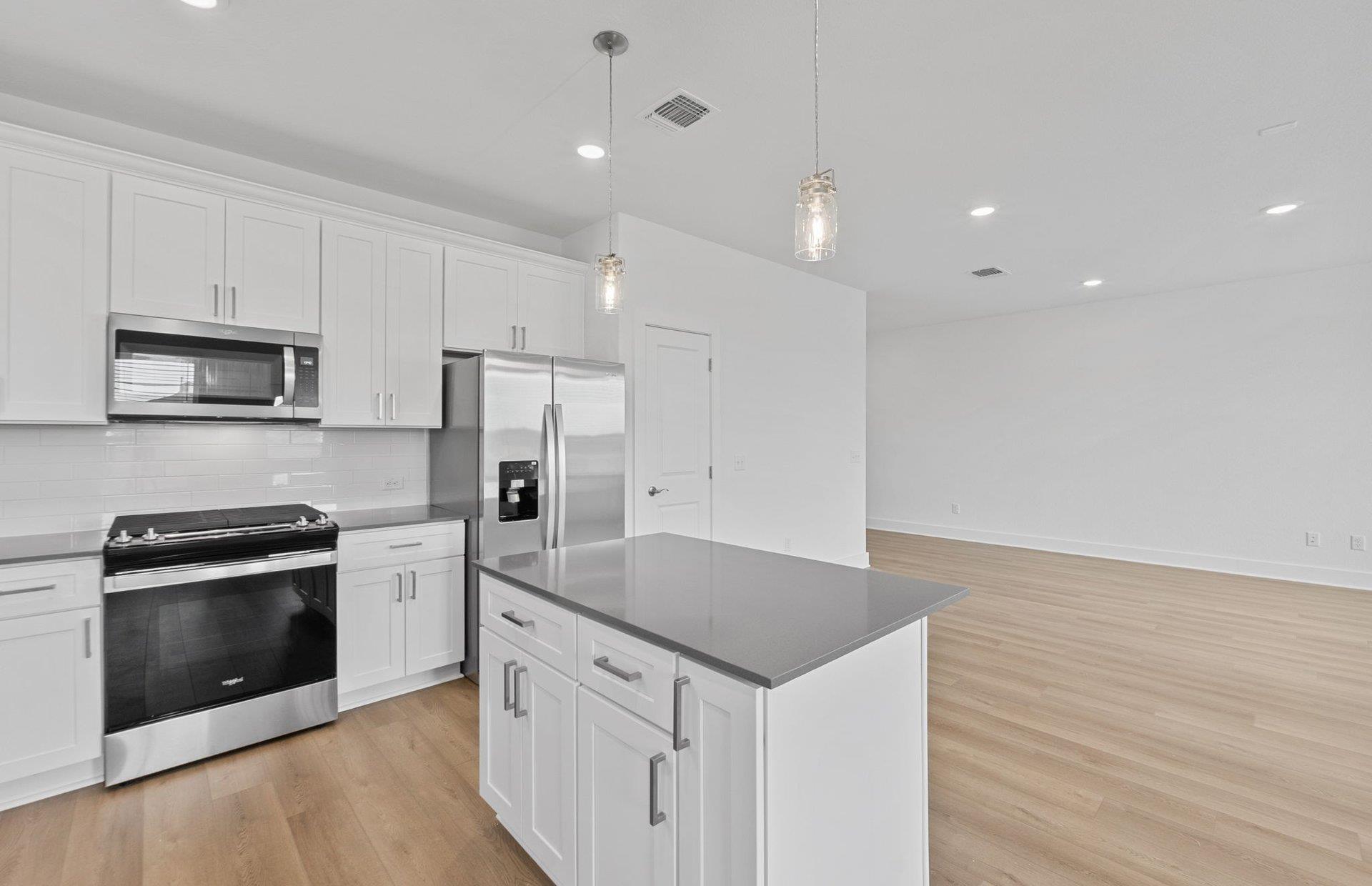 526 Tailwind Dr, Kyle, TX 78640