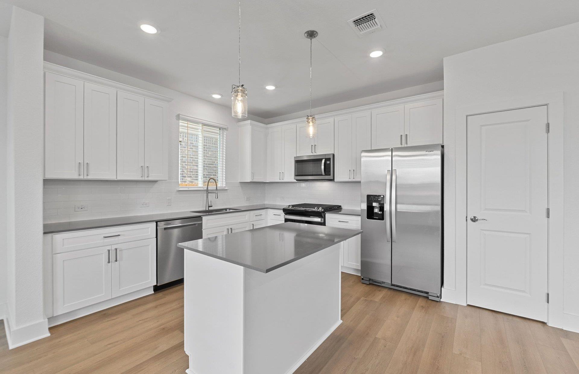 526 Tailwind Dr, Kyle, TX 78640