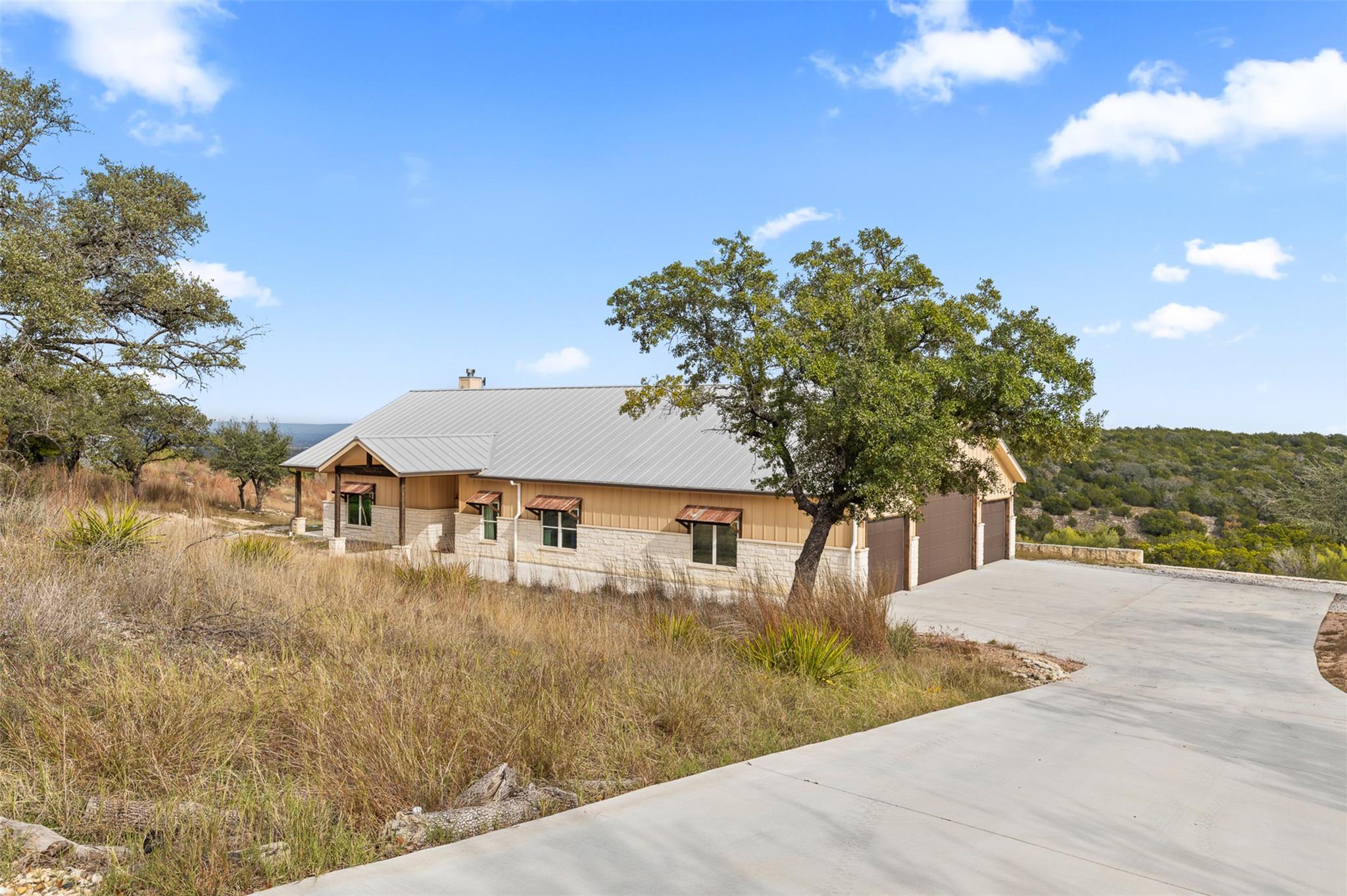 427 S Cedar Mountain Dr, Marble Falls, TX 78654