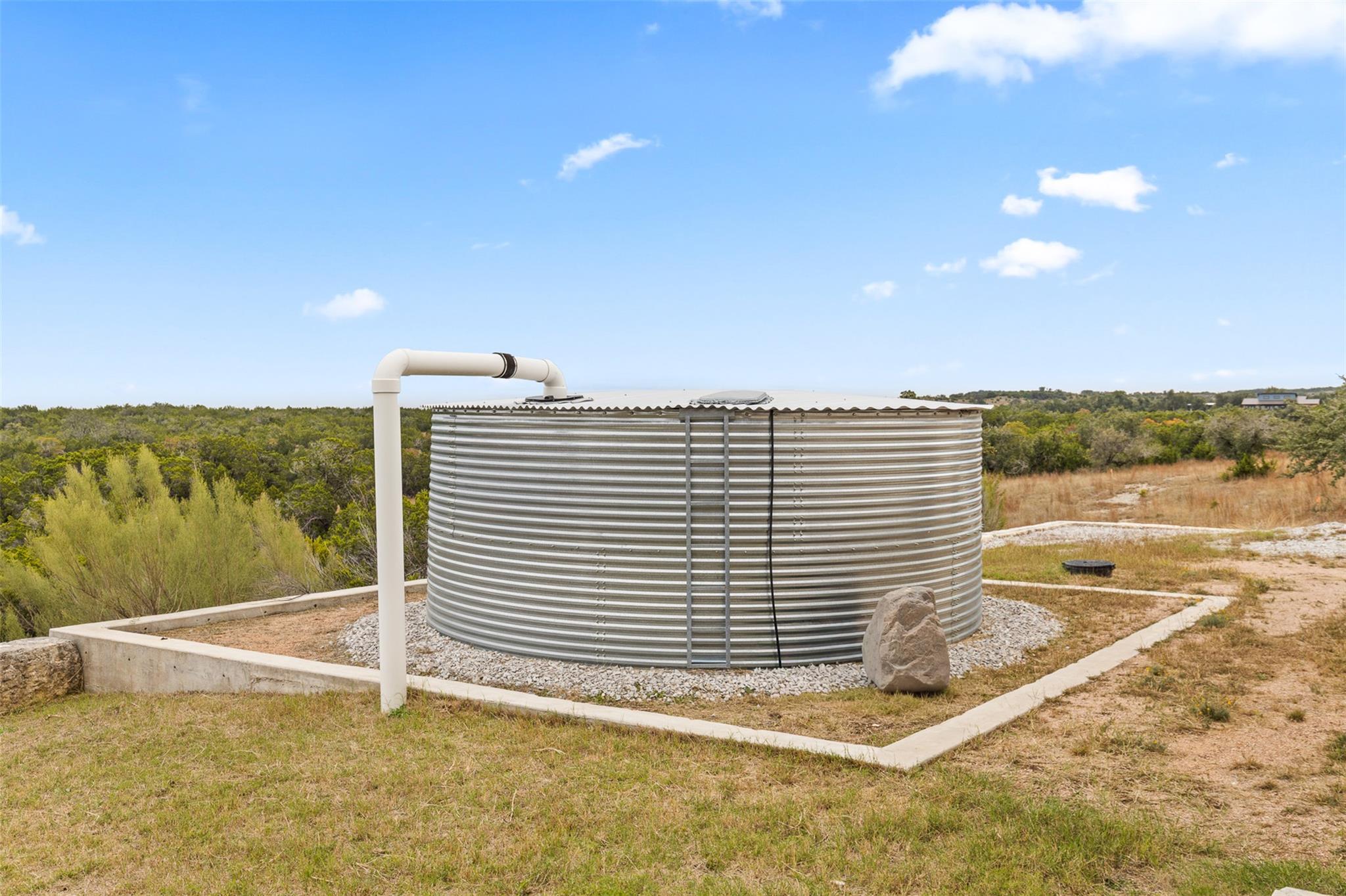 427 S Cedar Mountain Dr, Marble Falls, TX 78654