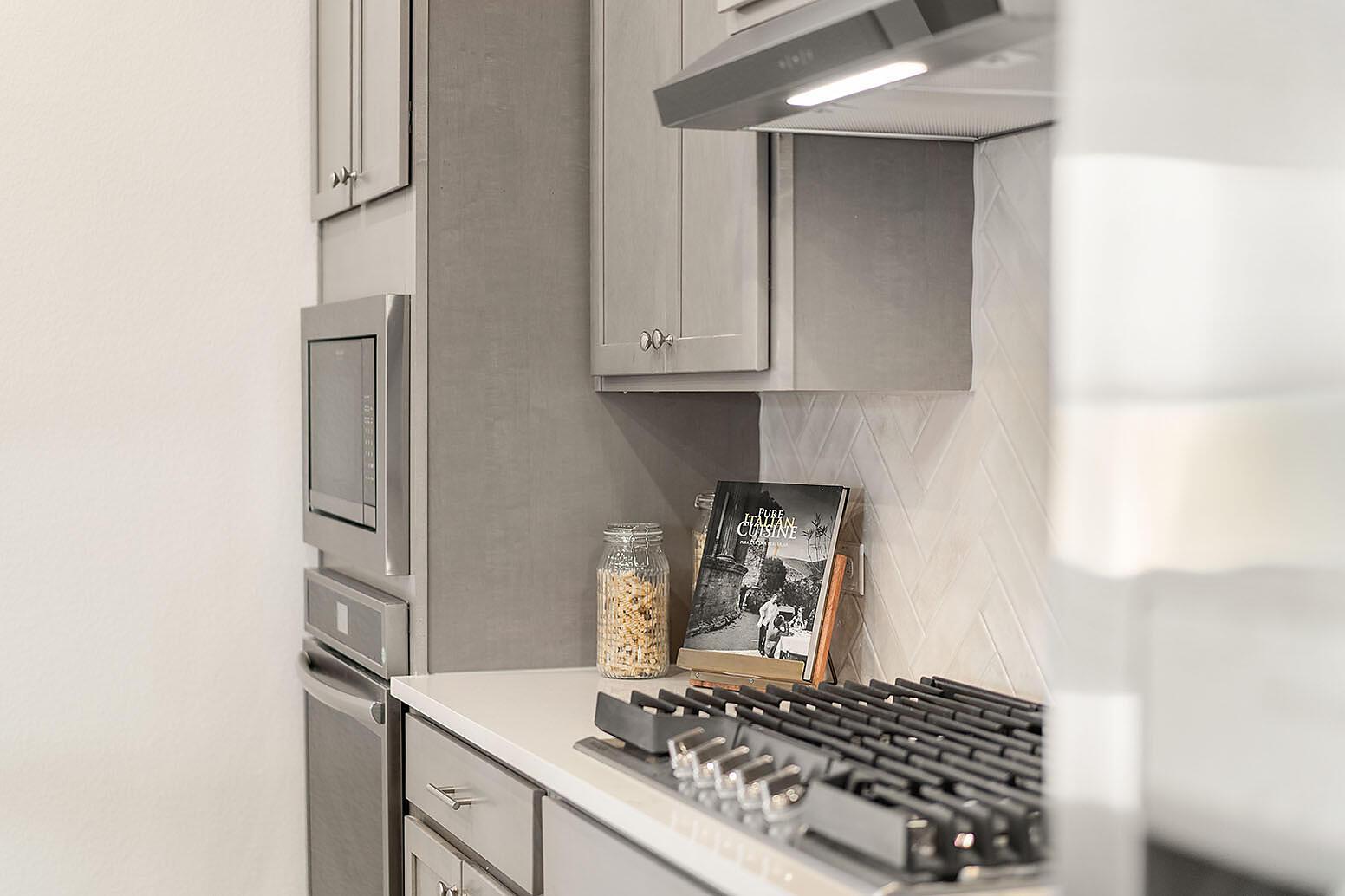 425 Brandywine Rd, Hutto, TX 78634