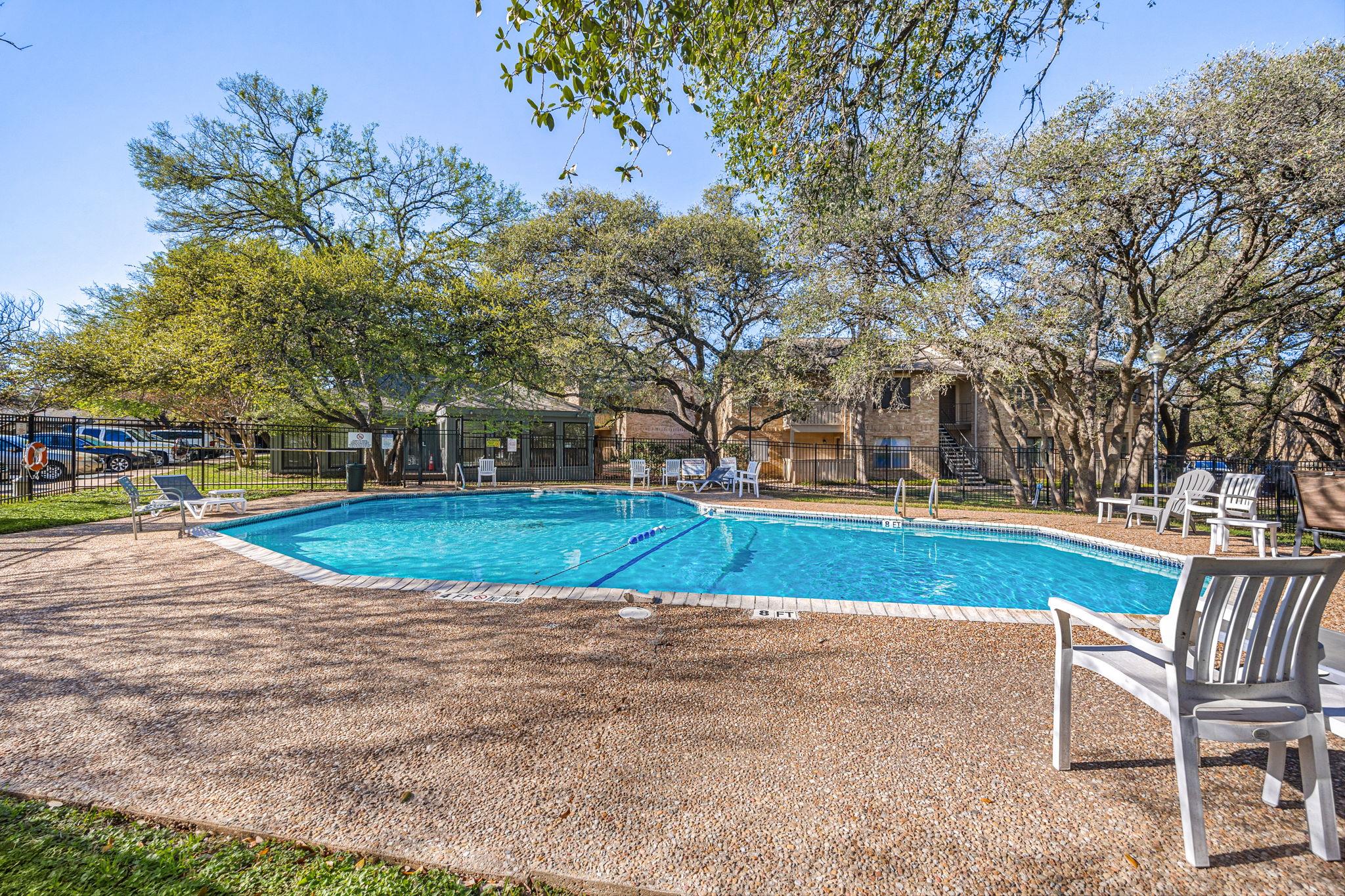 8235 Summer Side Dr, Austin, TX 78759