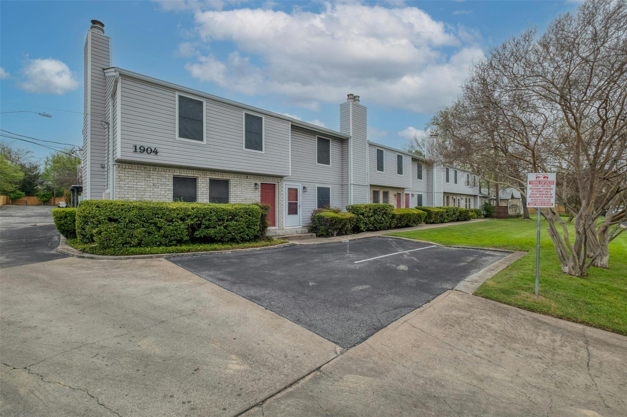 1904 Goodrich Ave # 4, Austin, TX 78704