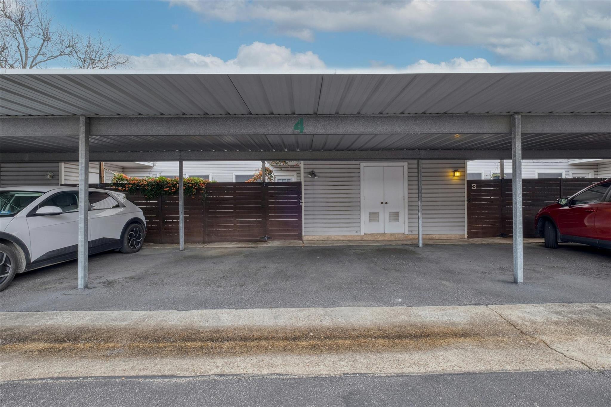 1904 Goodrich Ave # 4, Austin, TX 78704