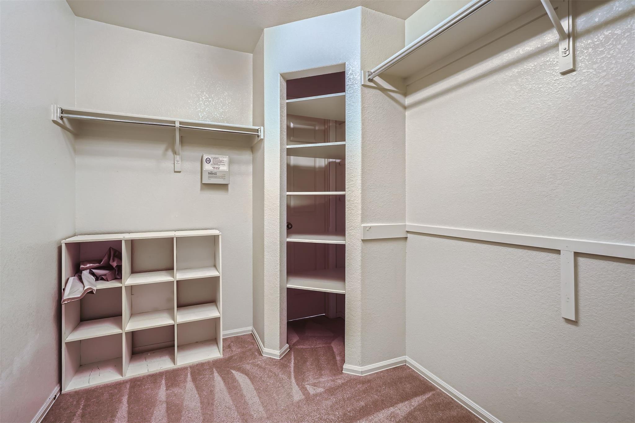 215 Spruce Dr, Kyle, TX 78640