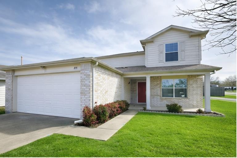 215 Spruce Dr, Kyle, TX 78640