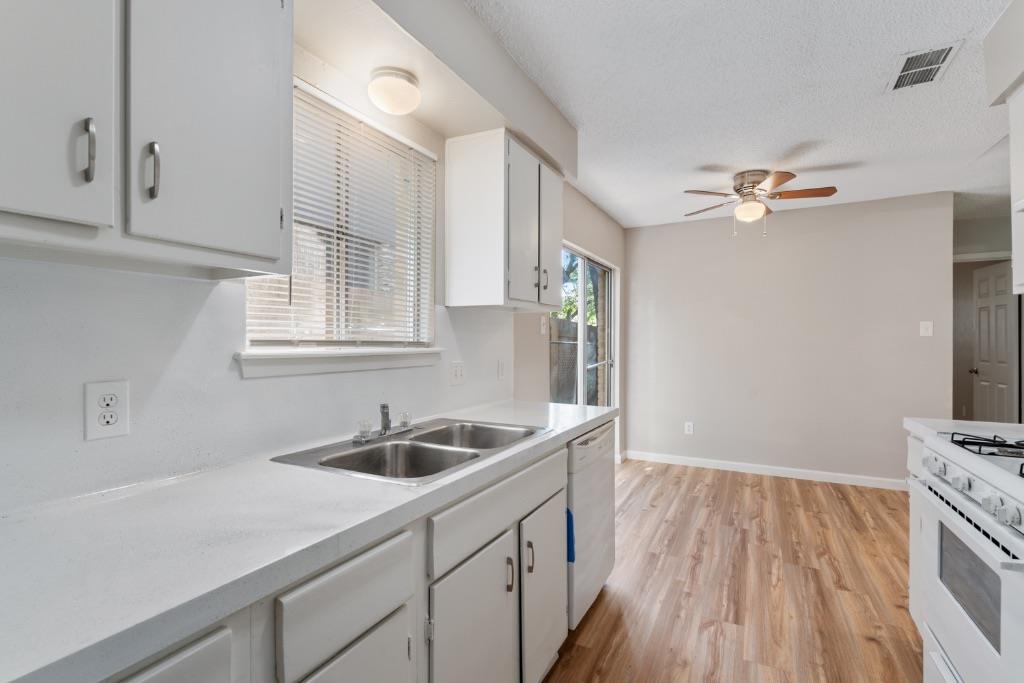 10503 Little Pebble Dr # B, Austin, TX 78758