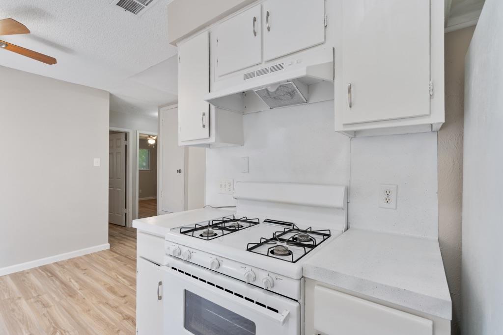 10503 Little Pebble Dr # B, Austin, TX 78758