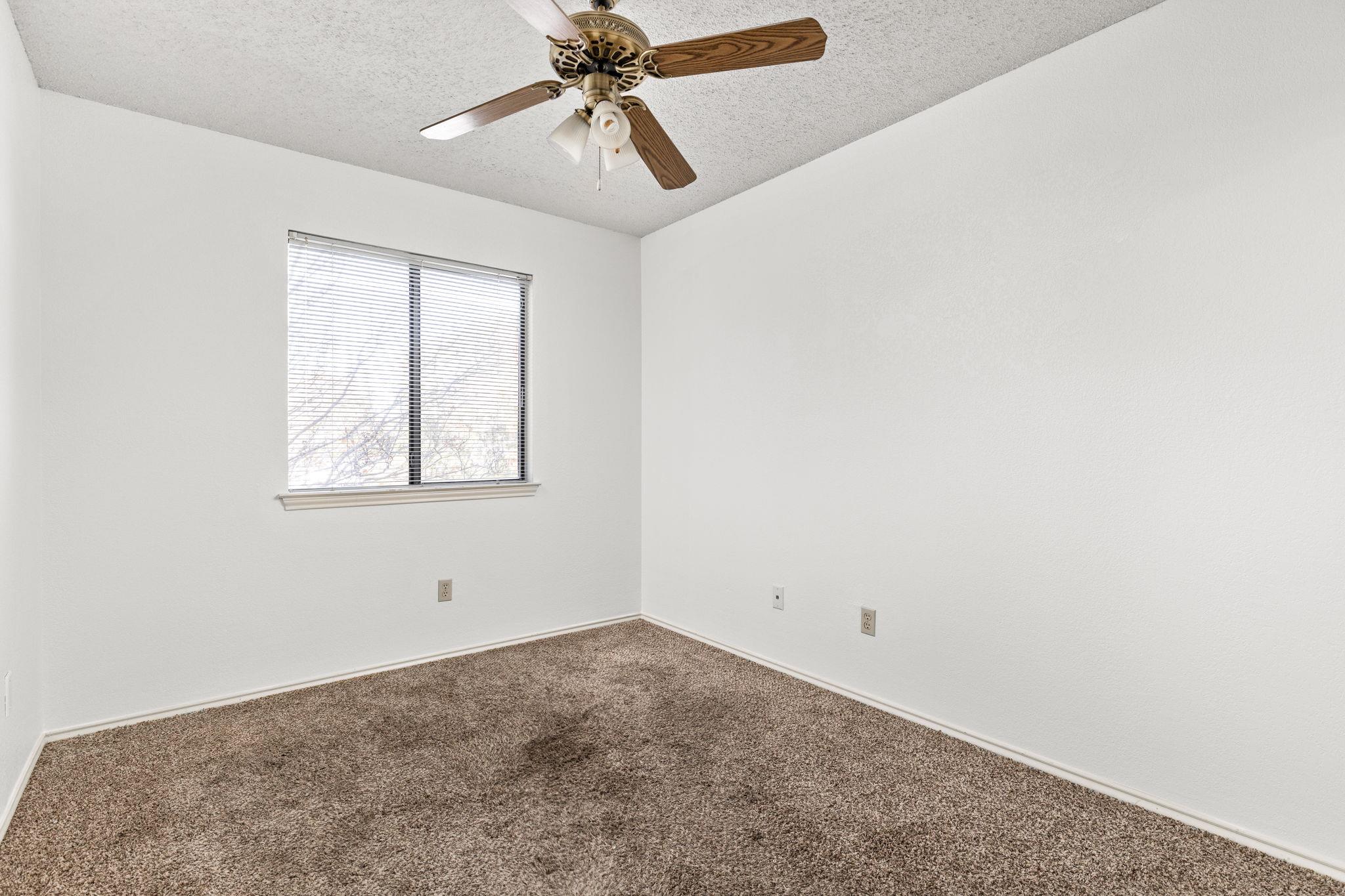 12325 Los Indios Trl # 12, Austin, TX 78729