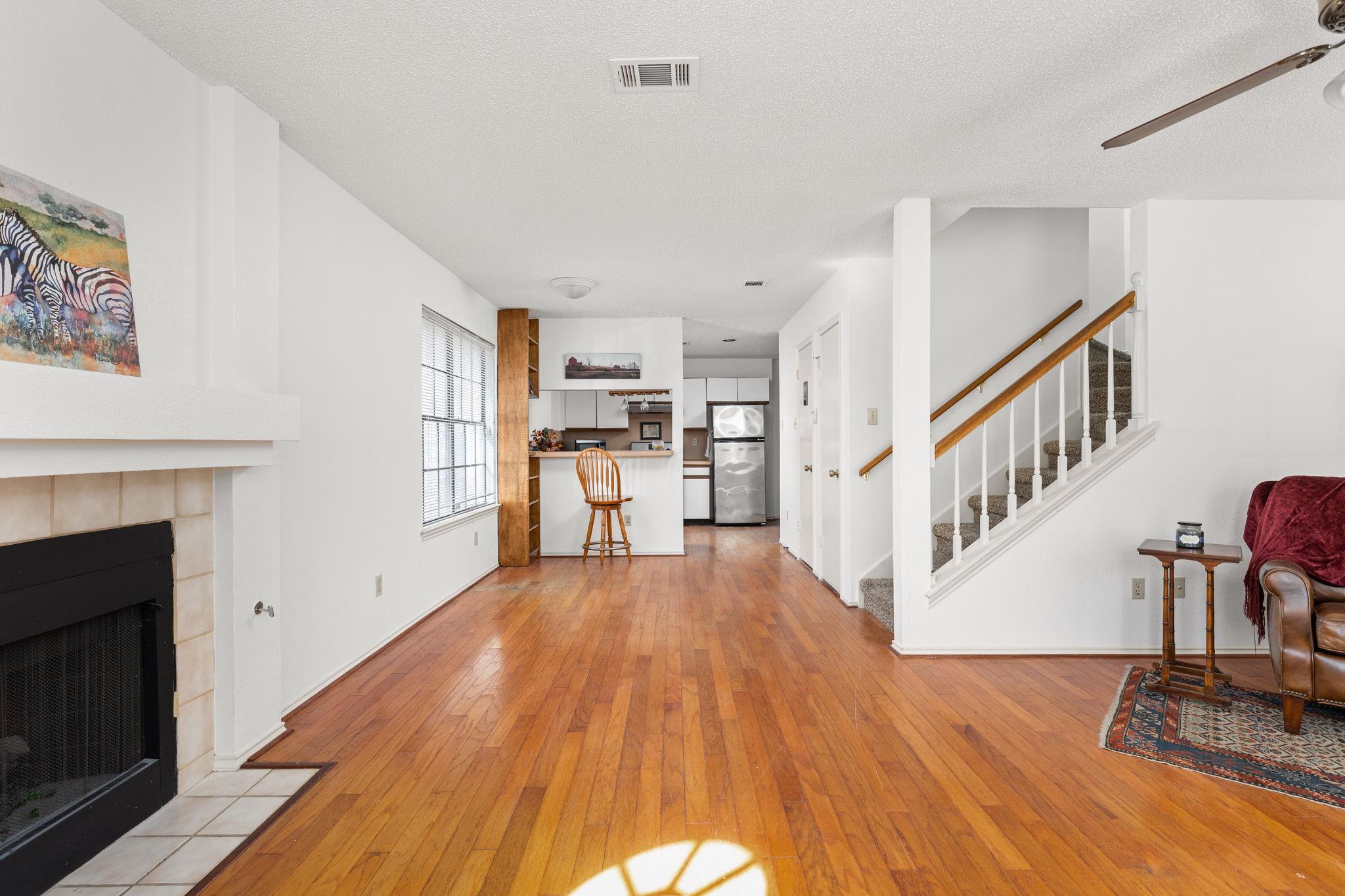 12325 Los Indios Trl # 12, Austin, TX 78729