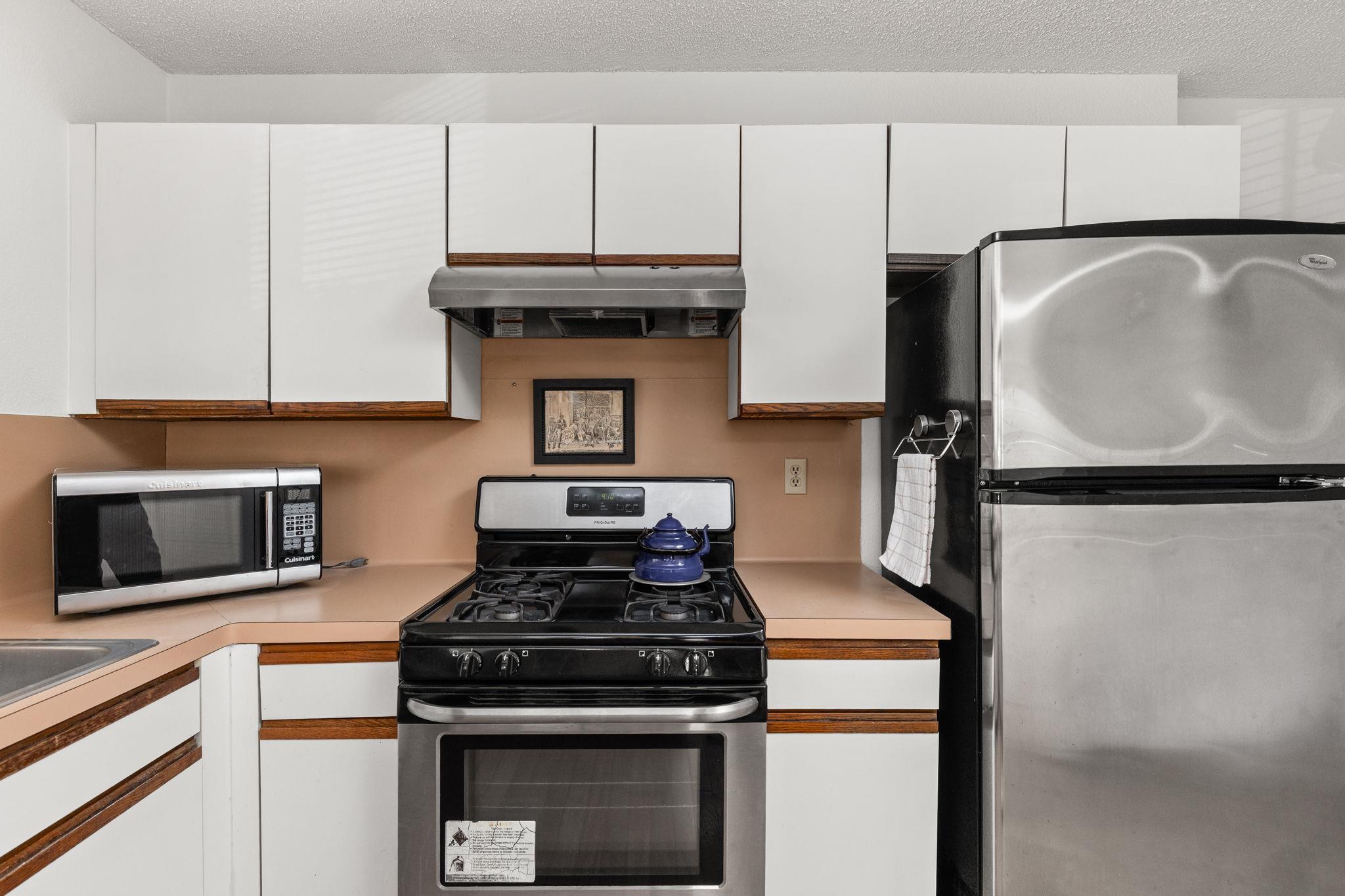 12325 Los Indios Trl # 12, Austin, TX 78729