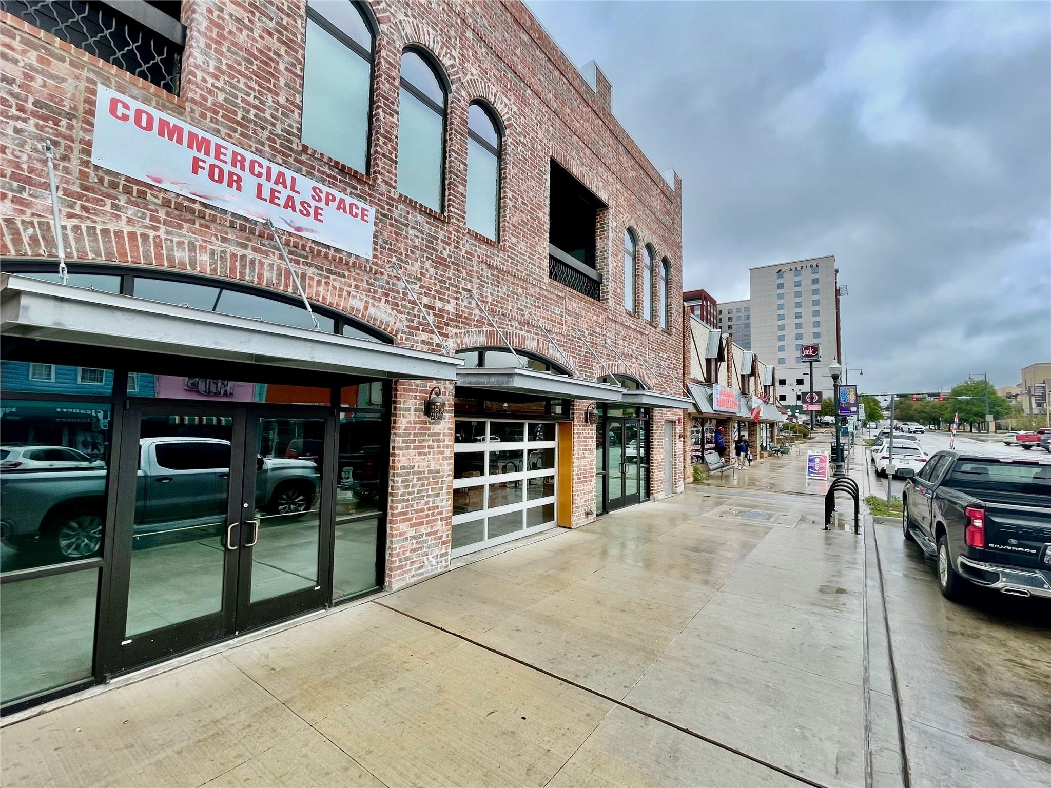 301 N Lbj Dr # 127, San Marcos, TX 78666