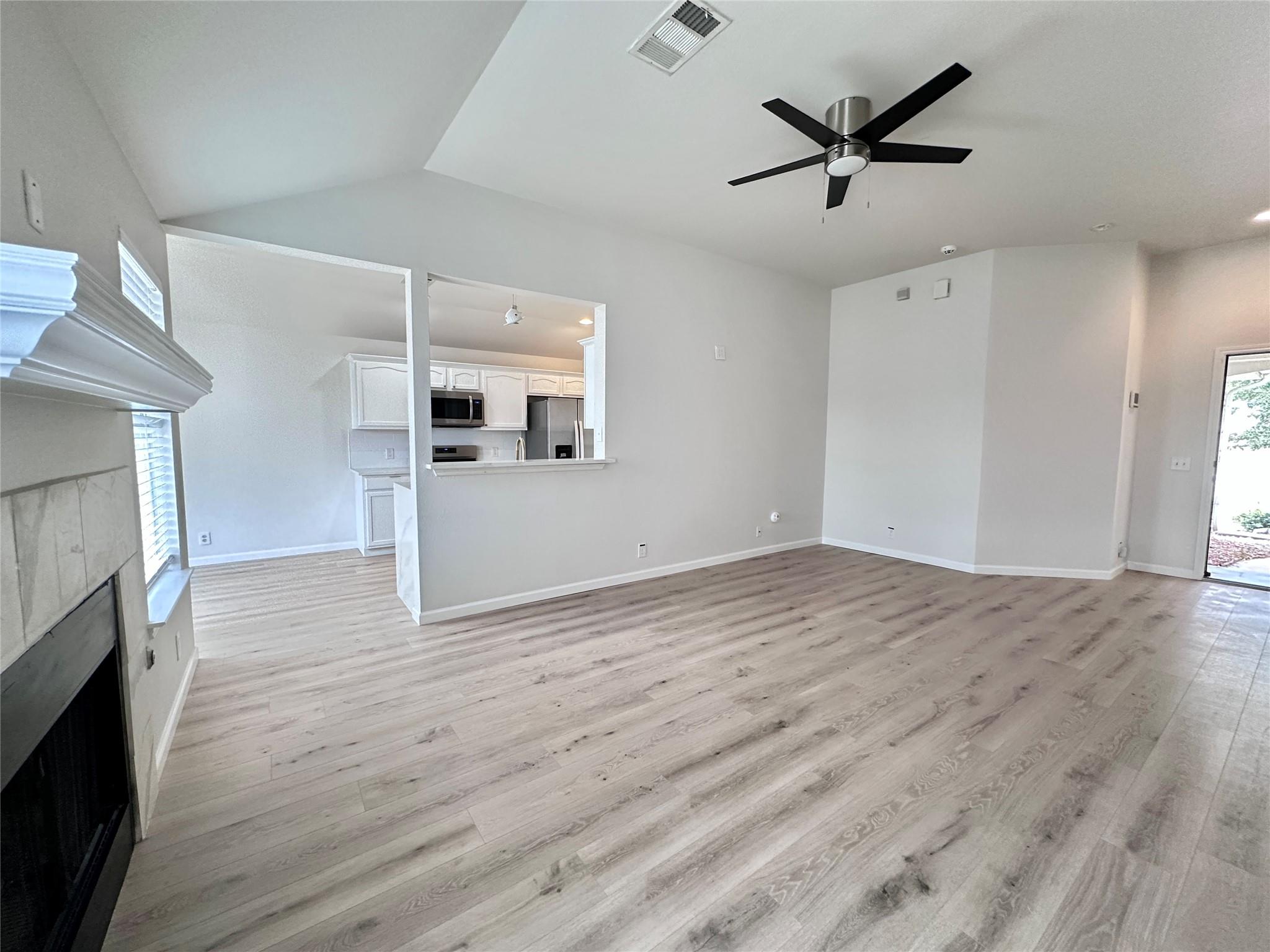 360 Atlantis, Kyle, TX 78640