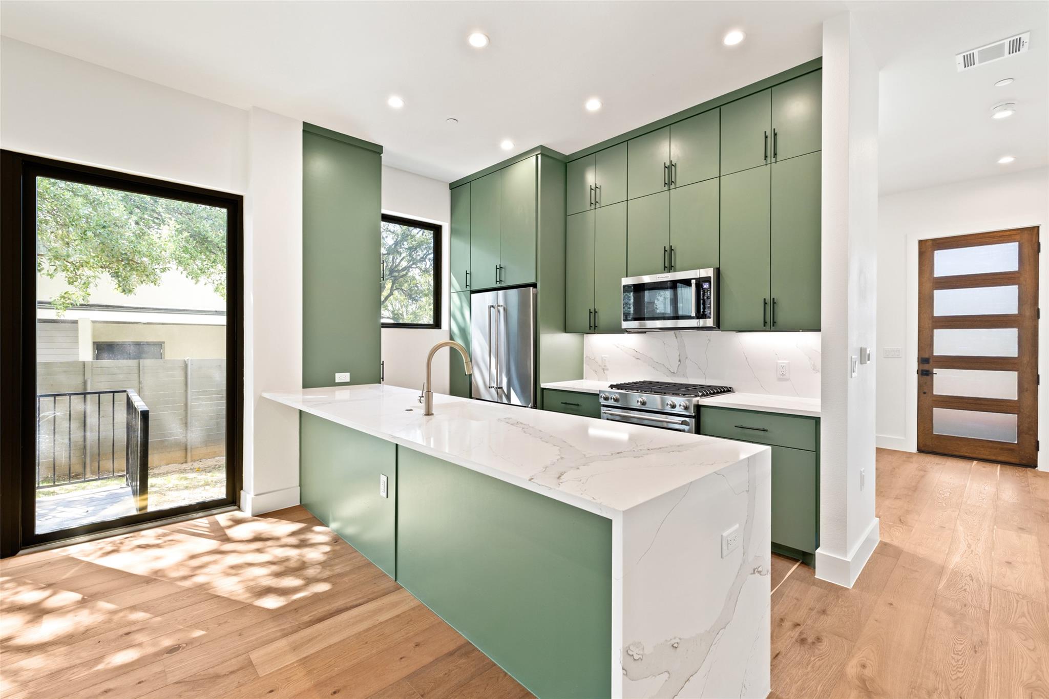 3208 Clawson Rd # 4A, Austin, TX 78704