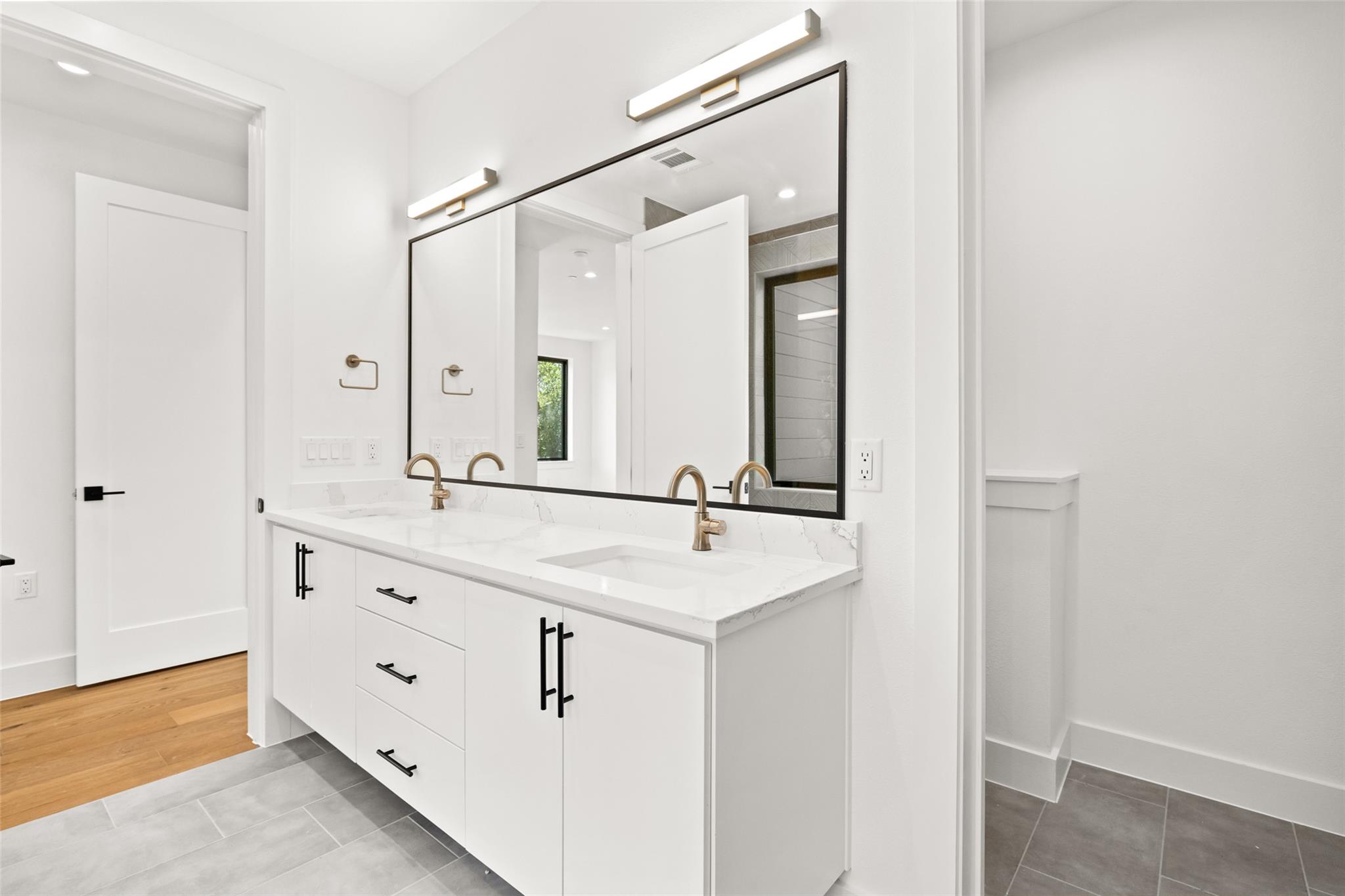 3208 Clawson Rd # 4A, Austin, TX 78704