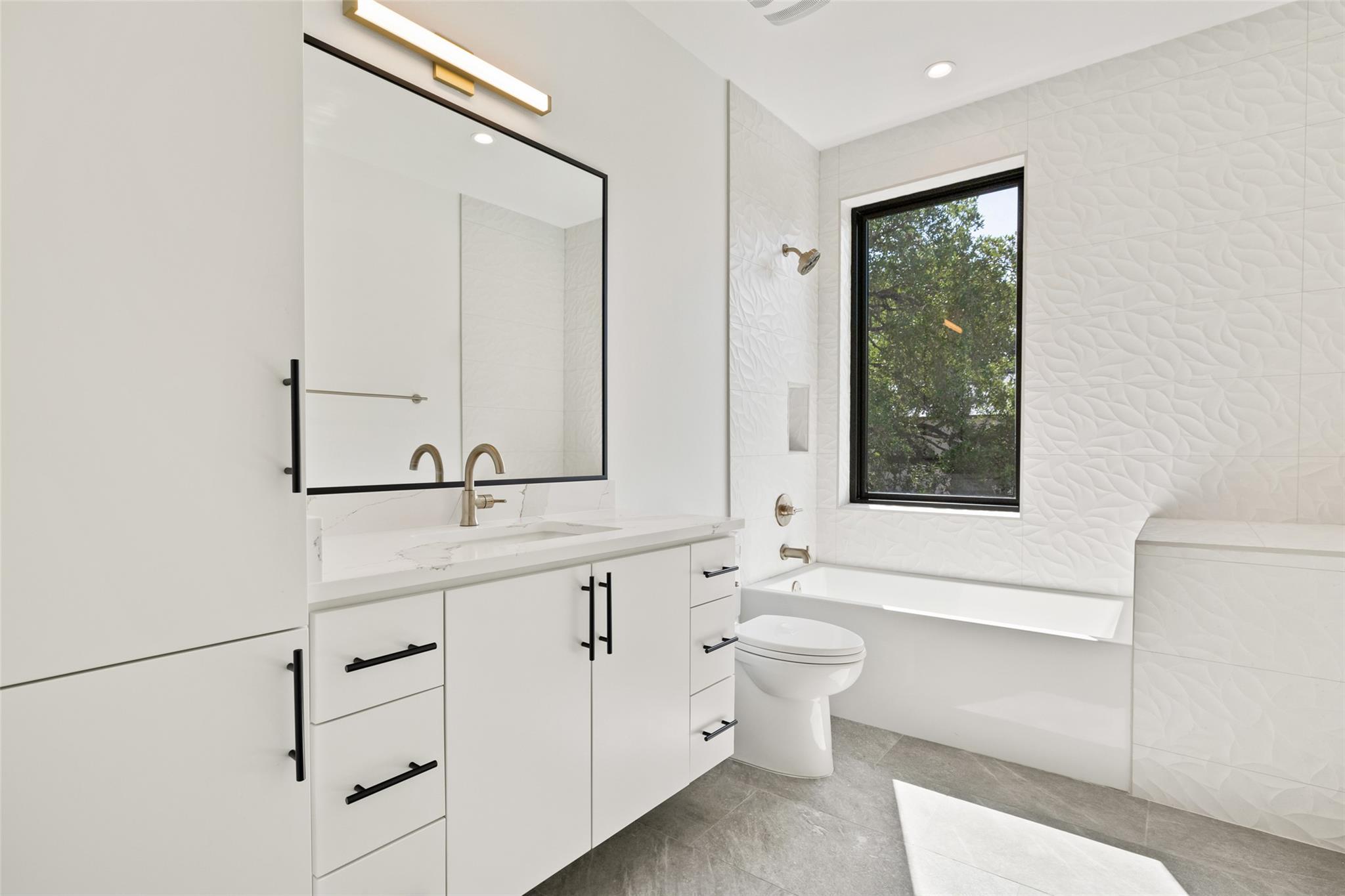 3208 Clawson Rd # 4A, Austin, TX 78704