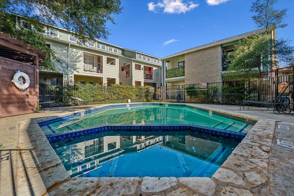 2104 Cullen Ave # 7-204, Austin, TX 78757