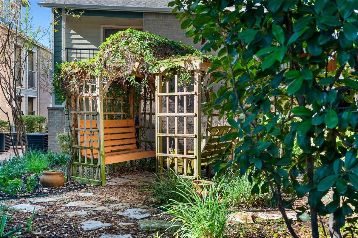 2104 Cullen Ave # 7-204, Austin, TX 78757